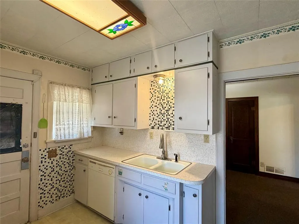 Photo 17 — 1701 S 16th Street, Chickasha, OK 73018