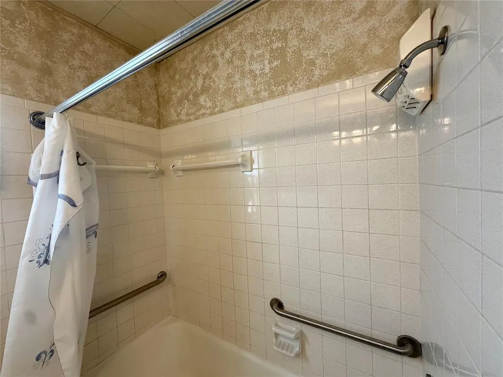 Photo 26 — 1701 S 16th Street, Chickasha, OK 73018