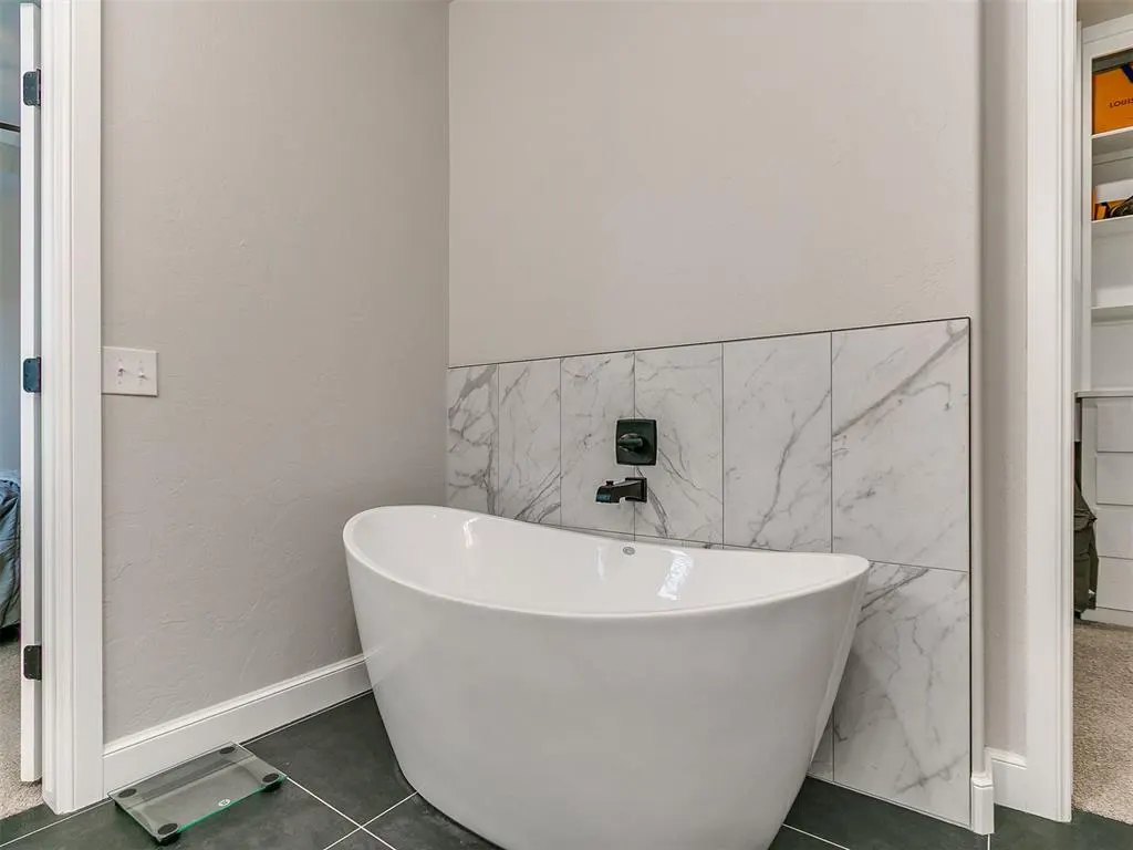 Photo 30 — 5704 Tiger Stone Drive, Mustang, OK 73064