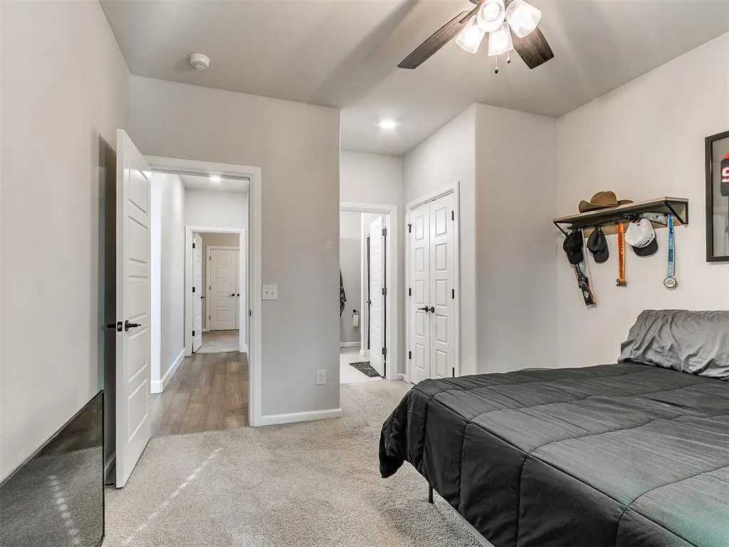 Photo 33 — 5704 Tiger Stone Drive, Mustang, OK 73064