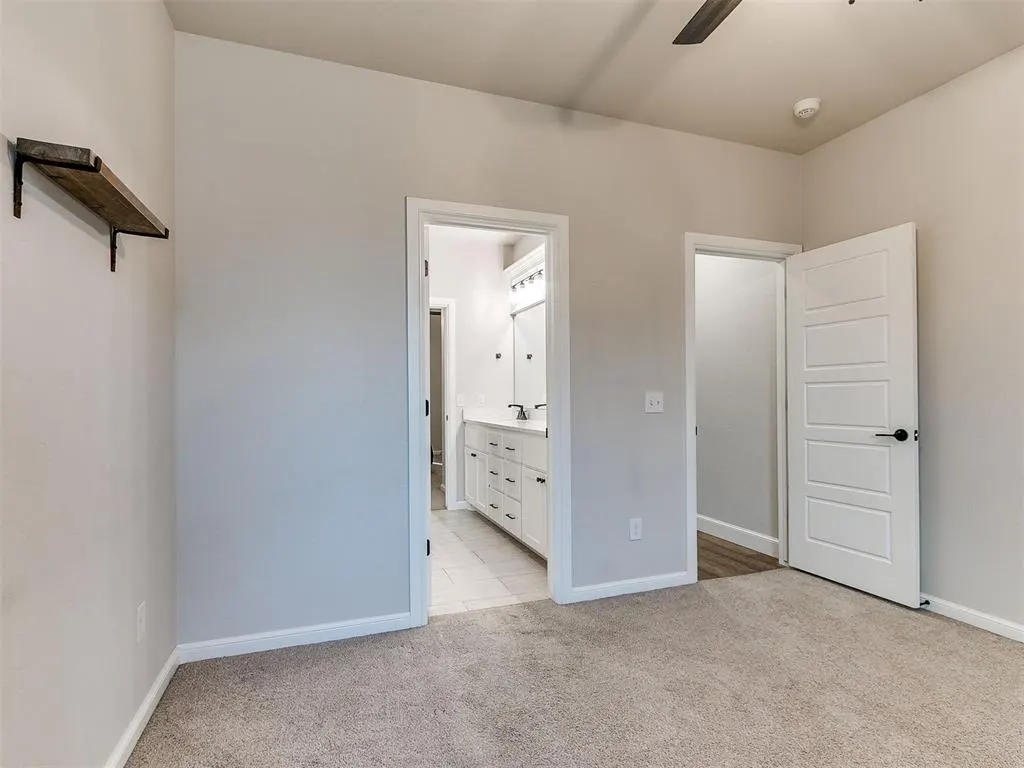 Photo 37 — 5704 Tiger Stone Drive, Mustang, OK 73064