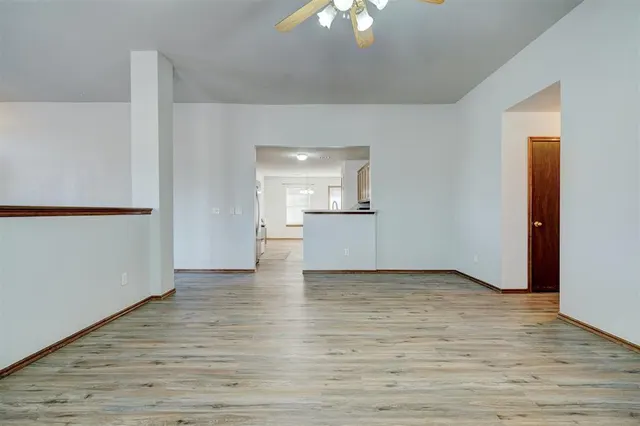 Photo 6 — 10301 Plymouth Court, Oklahoma City, OK 73159