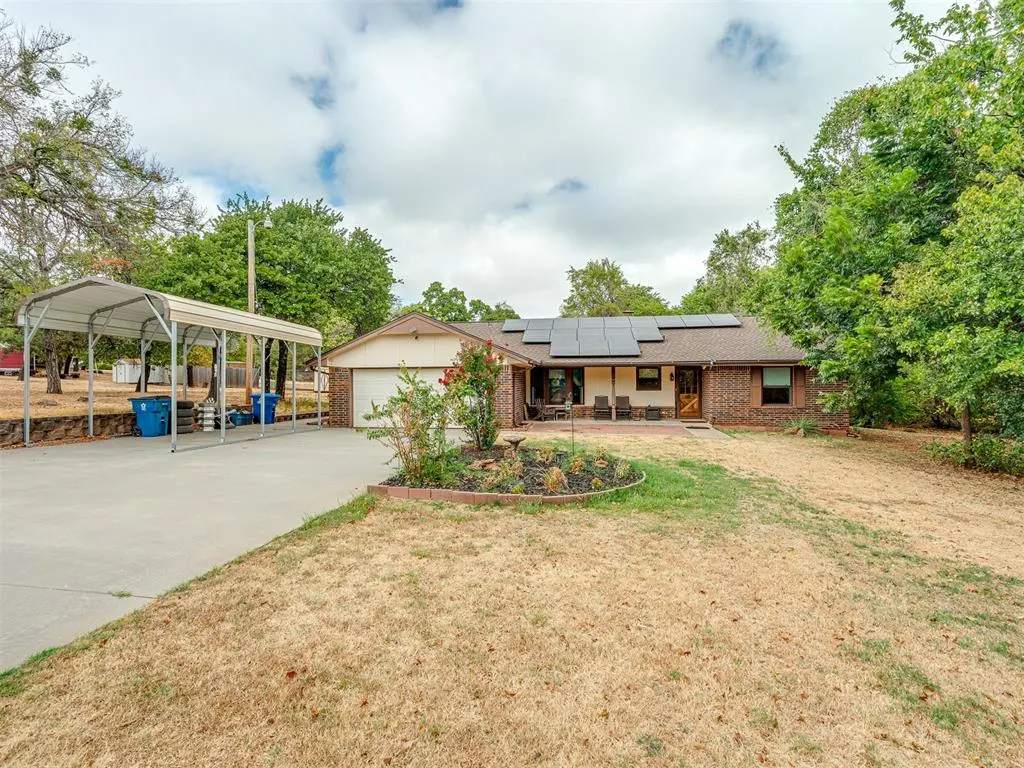 Front exterior — 710 Deano Dr, Tuttle, OK 73089