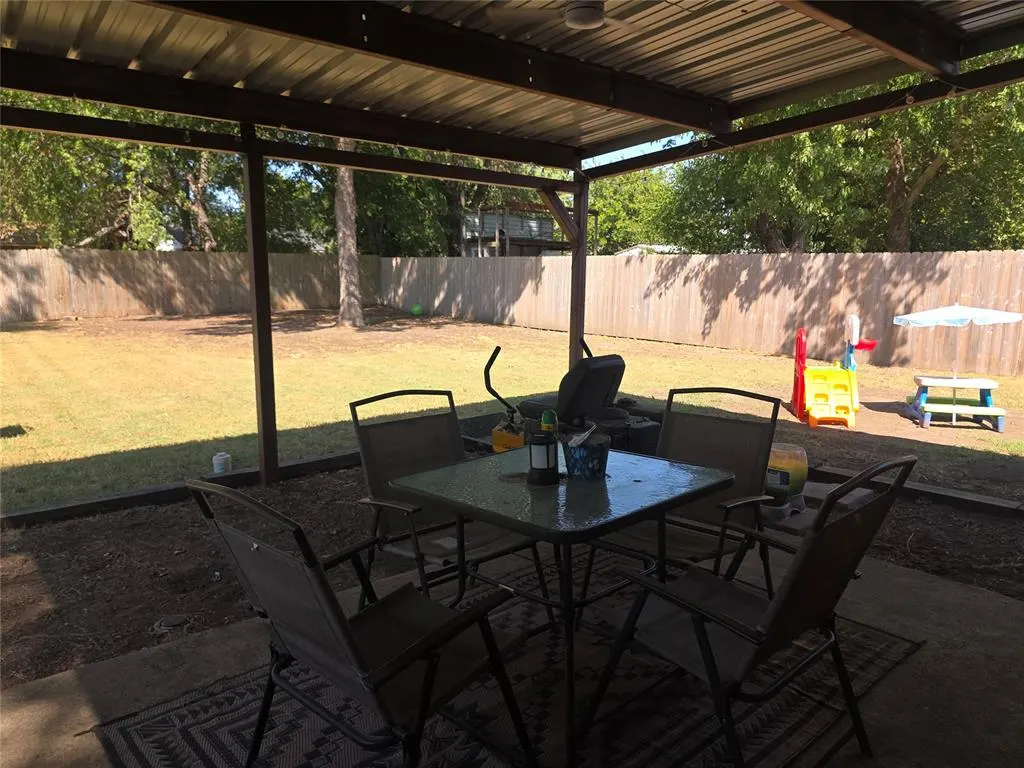 Photo 16 — 205 Mark Avenue, Paoli, OK 73074