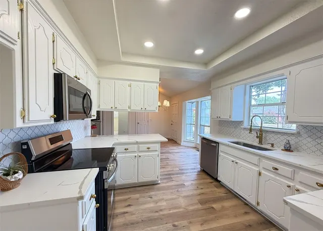 Photo 8 — 117 N Grand Fork Drive, Edmond, OK 73003