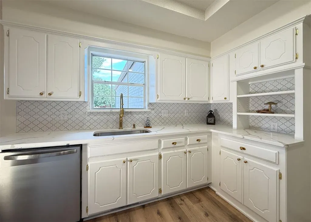 Photo 11 — 117 N Grand Fork Drive, Edmond, OK 73003