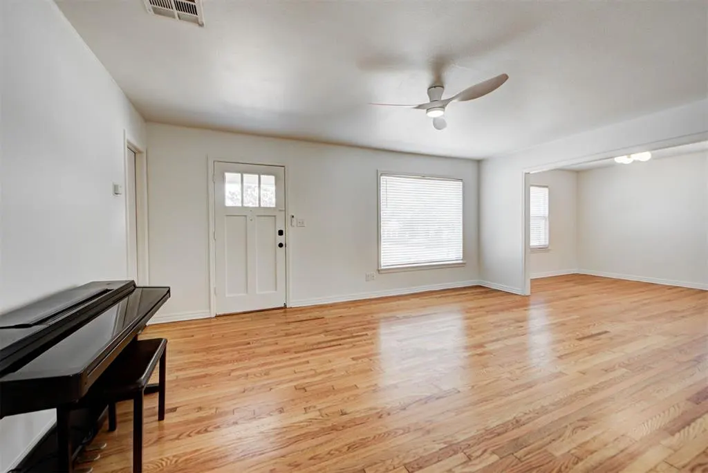 Photo 6 — 612 NW 51st Street, Oklahoma City, OK 73118