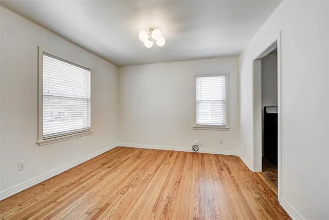Photo 7 — 612 NW 51st Street, Oklahoma City, OK 73118