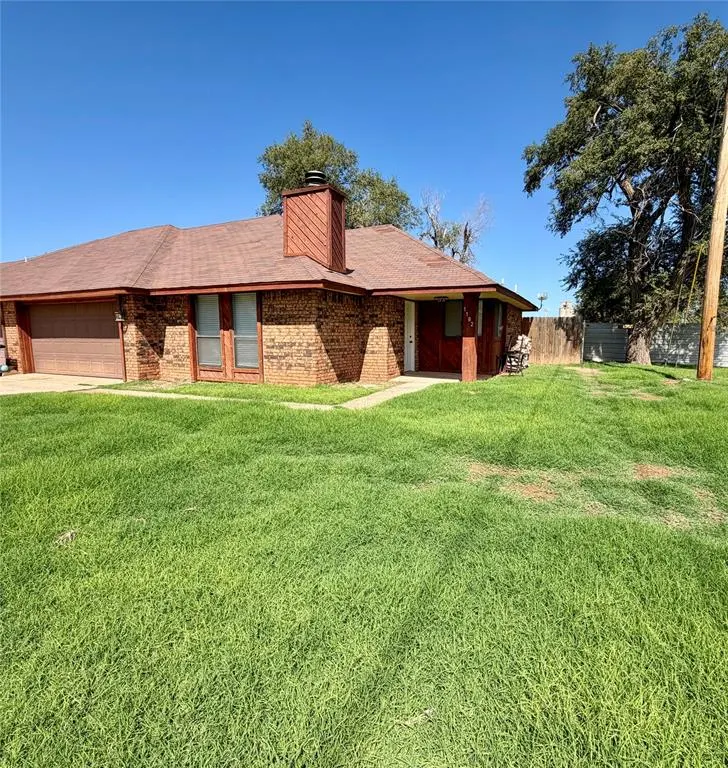 Photo 25 — 1102 Walnut Street, Woodward, OK 73801