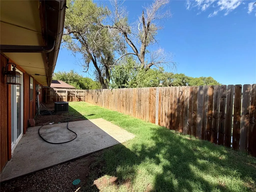 Photo 21 — 1102 Walnut Street, Woodward, OK 73801