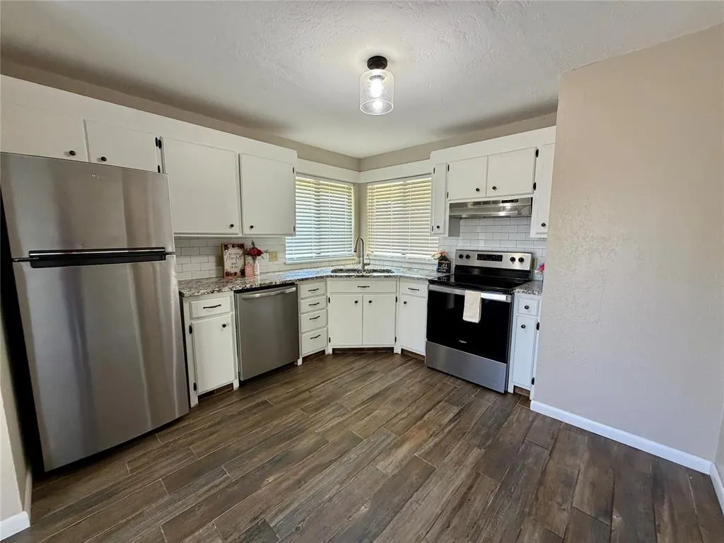 Photo 16 — 1102 Walnut Street, Woodward, OK 73801