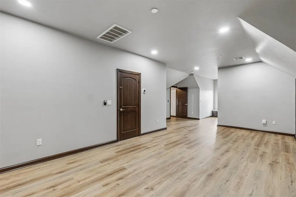 Photo 41 — 3104 SW 138th Street, Oklahoma City, OK 73170
