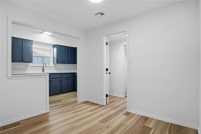 Photo 5 — 1041 SW 33rd Street, Oklahoma City, OK 73109