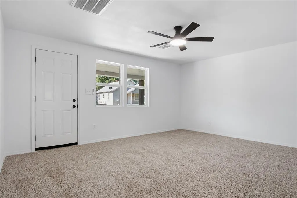 Photo 31 — 1041 SW 33rd Street, Oklahoma City, OK 73109