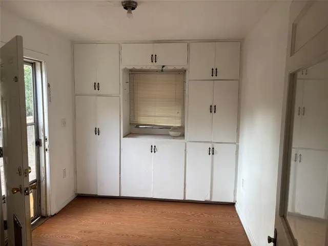 Photo 5 — 2036 NW 31st Terrace, Oklahoma City, OK 73118