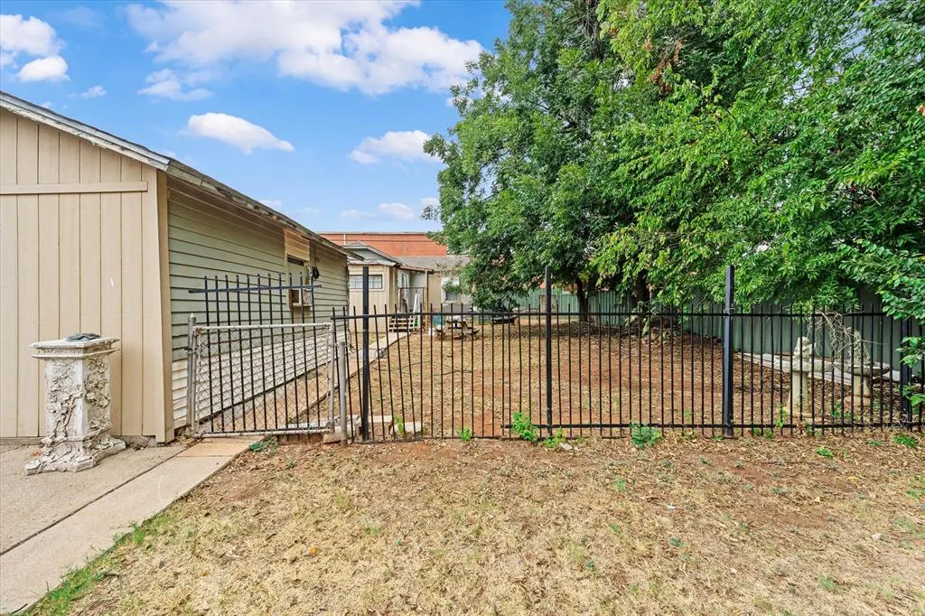 Front exterior — 1434 SW 28th Street, Oklahoma City, OK 73108