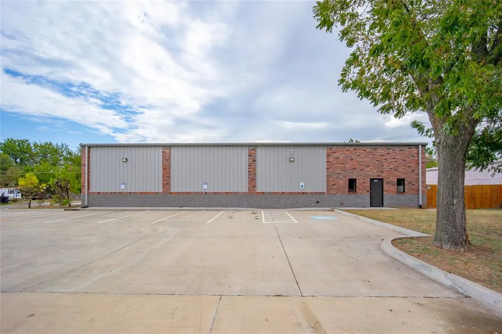 Photo 4 — 6800 Main Street, Oklahoma City, OK 73169