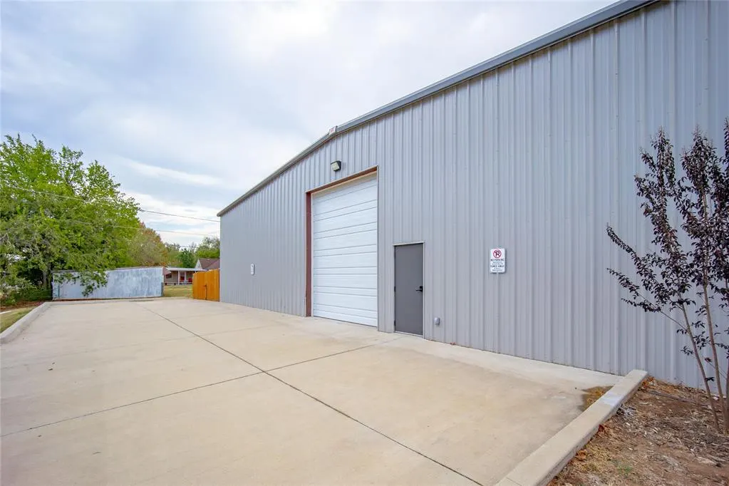 Photo 6 — 6800 Main Street, Oklahoma City, OK 73169