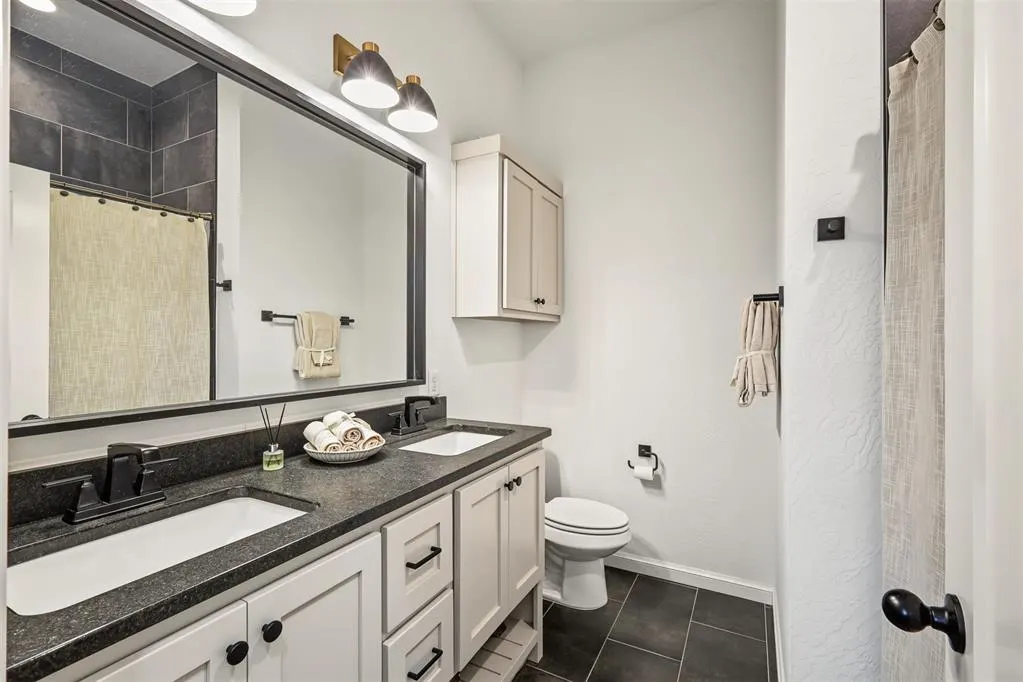 Photo 28 — 14716 Palmerston Drive, Oklahoma City, OK 73142