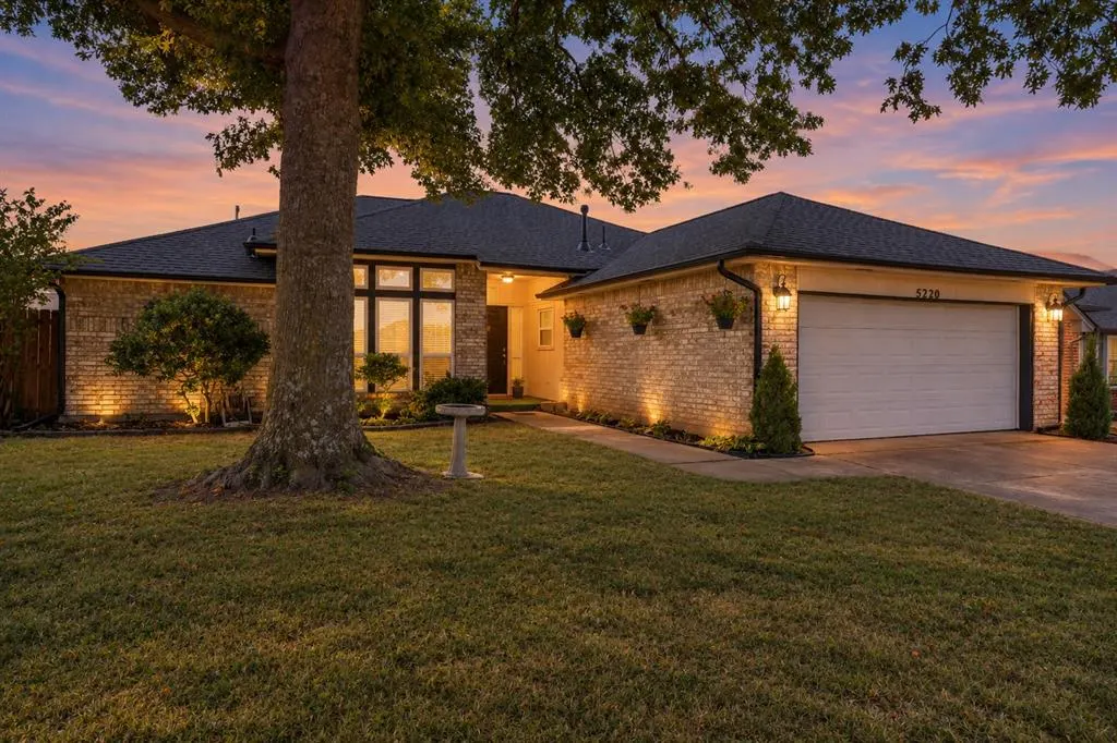 Front exterior — 5220 SE 84th Street, Oklahoma City, OK 73135