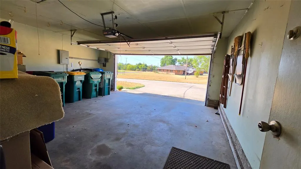 Photo 33 — 2800 N Dornick Drive, Forest Park, OK 73121