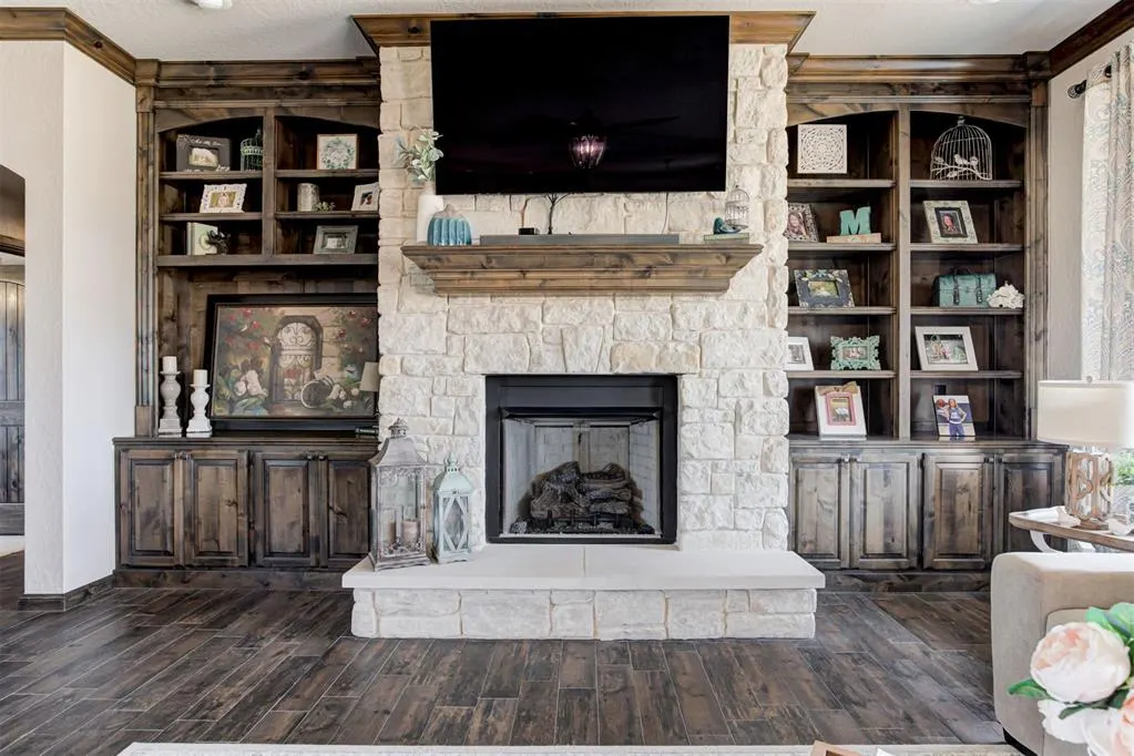 Photo 8 — 203 Raye Place, Tuttle, OK 73089