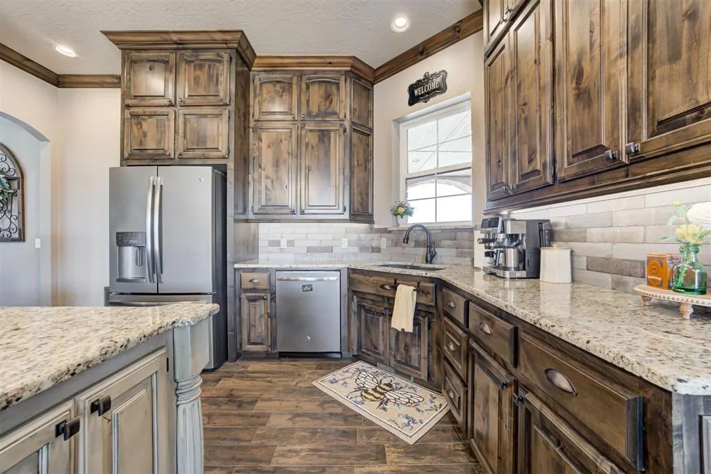 Photo 13 — 203 Raye Place, Tuttle, OK 73089