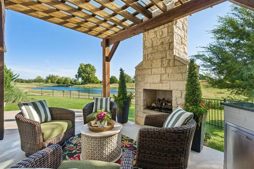 Photo 17 — 201 Saint Claire Drive, Edmond, OK 73025