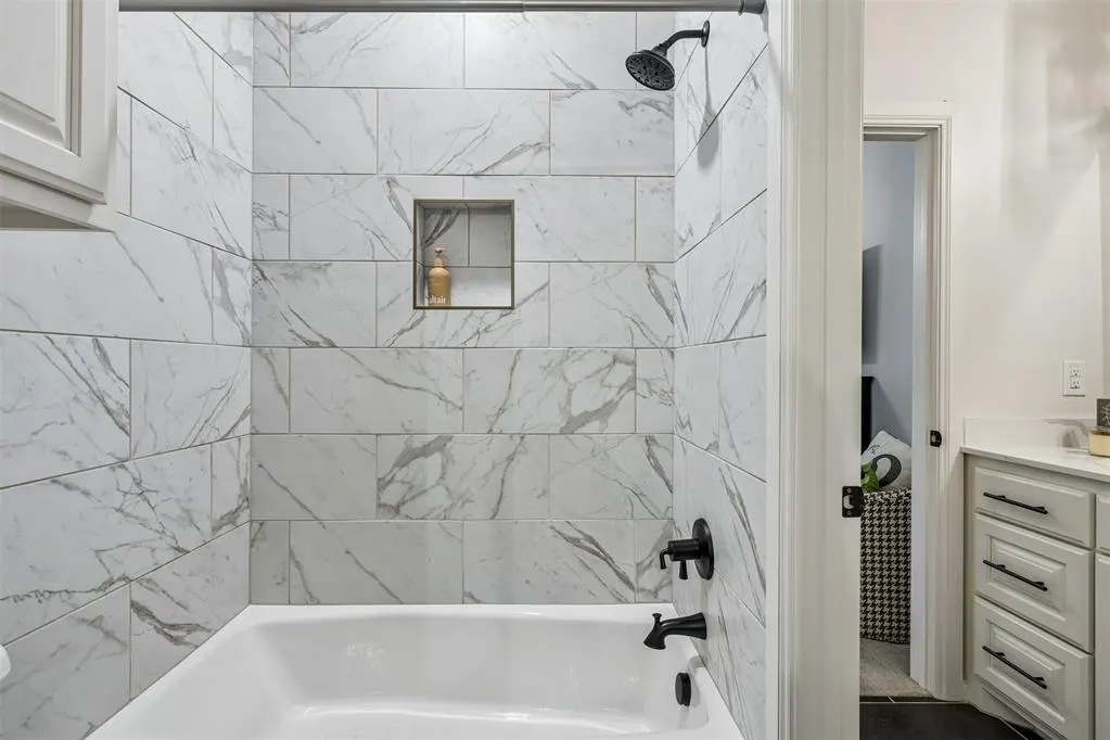 Photo 30 — 201 Saint Claire Drive, Edmond, OK 73025