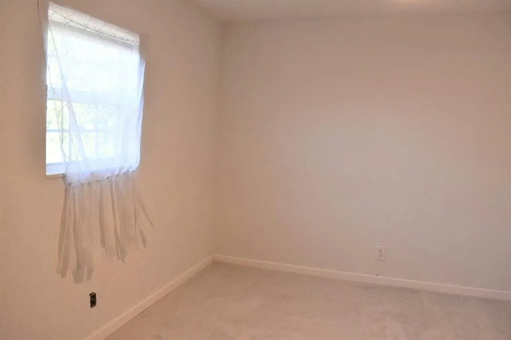 Photo 10 — 405 W Cafky Avenue, Tipton, OK 73570
