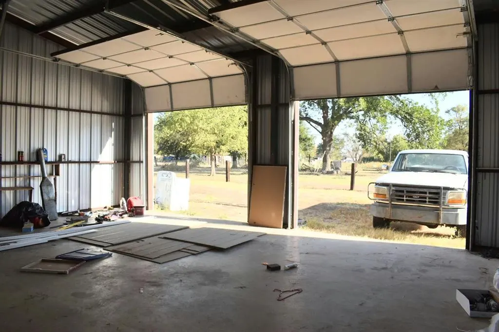 Photo 16 — 405 W Cafky Avenue, Tipton, OK 73570