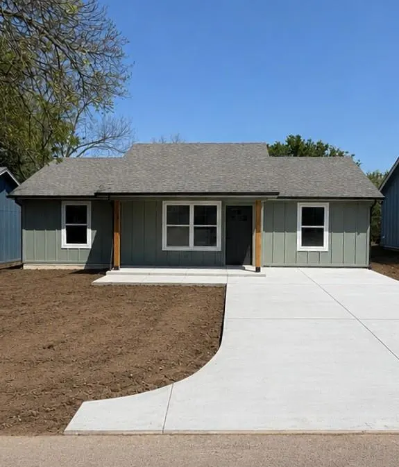 Front exterior — 1312 E Margaret Street, Shawnee, OK 74801