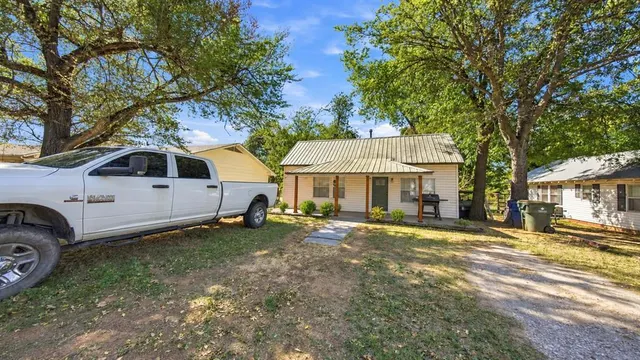 Photo 4 — 1012 S 13th Street, Chickasha, OK 73018