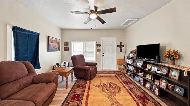 Photo 7 — 1012 S 13th Street, Chickasha, OK 73018