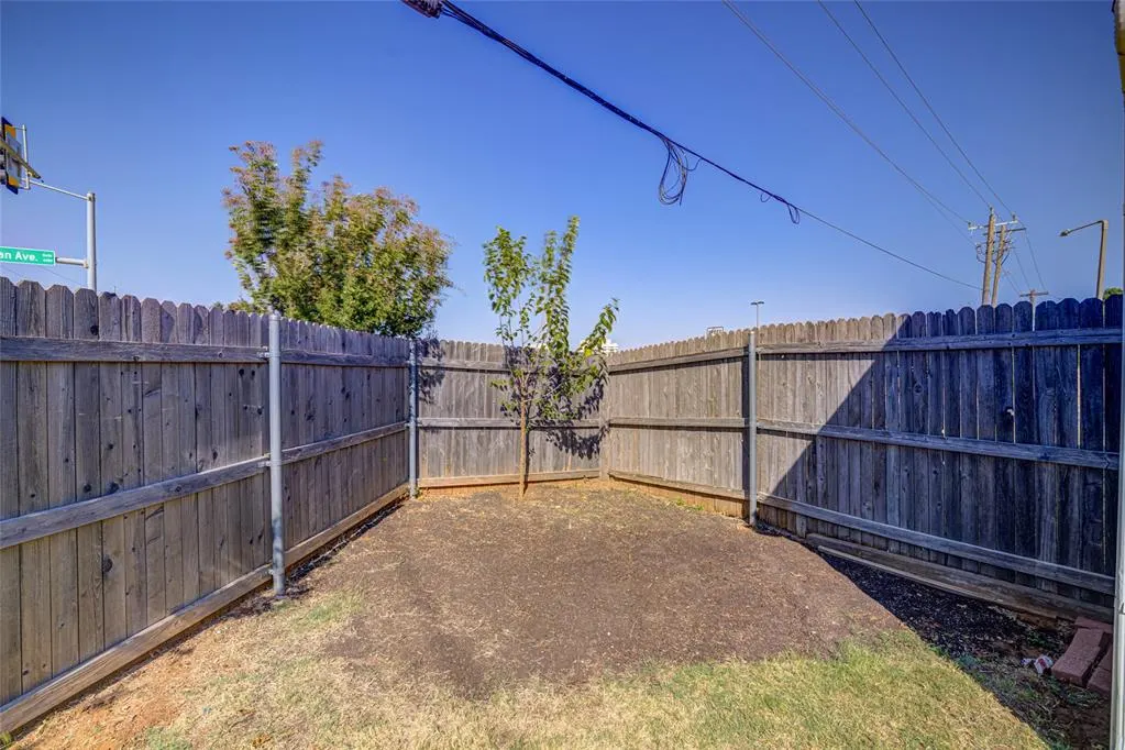 Photo 34 — 524 English Elm Lane, Norman, OK 73069