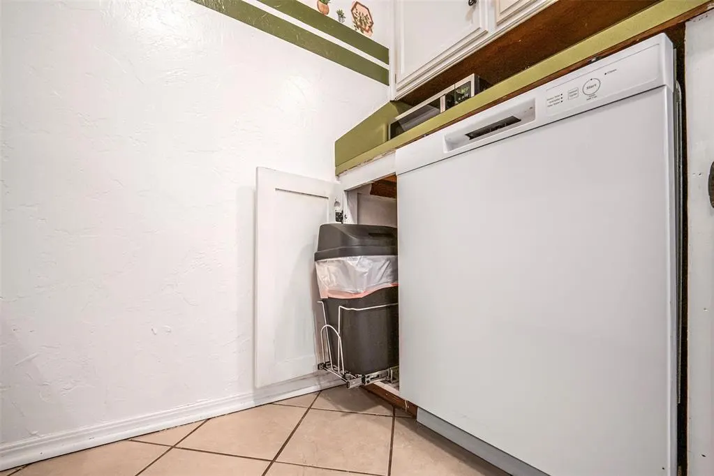 Photo 15 — 11307 N May Avenue D, Oklahoma City, OK 73120
