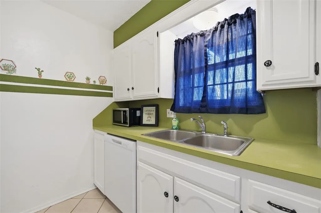 Photo 10 — 11307 N May Avenue D, Oklahoma City, OK 73120