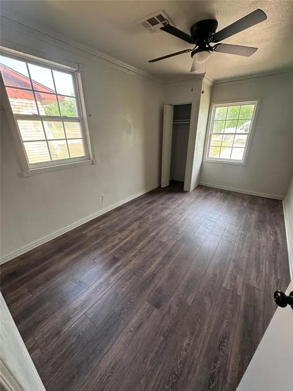 Photo 7 — 1444 NE 34th Street, Oklahoma City, OK 73111
