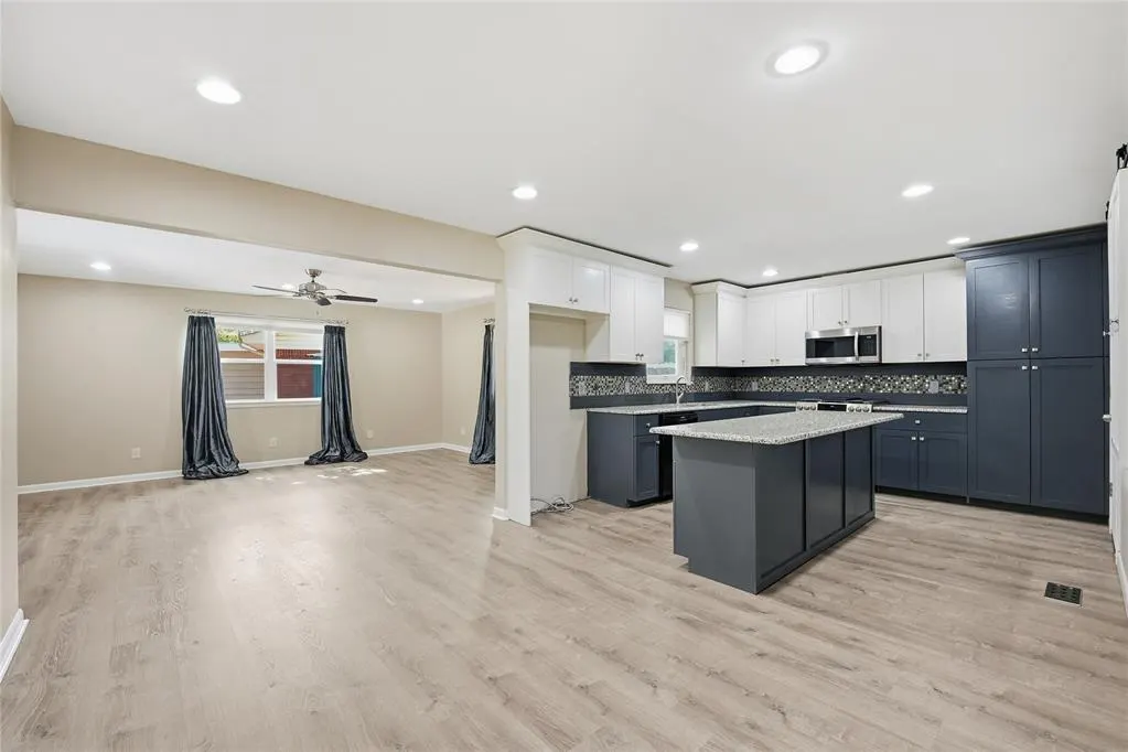 Photo 9 — 2000 S Boulevard, Edmond, OK 73013