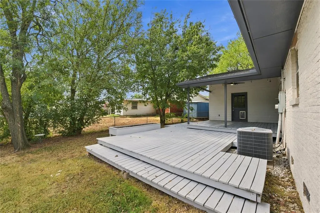 Photo 35 — 2000 S Boulevard, Edmond, OK 73013