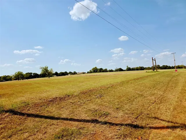Photo 5 — 0009 S Anderson Road, Guthrie, OK 73044