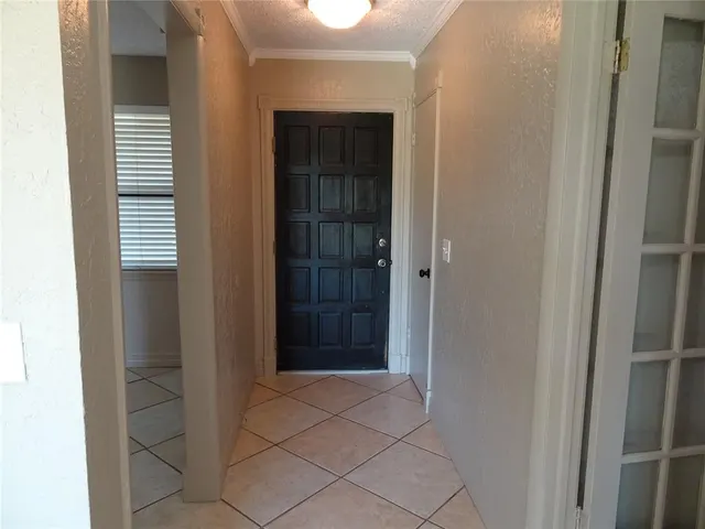 Photo 2 — 600 Oak Creek Drive, Yukon, OK 73099