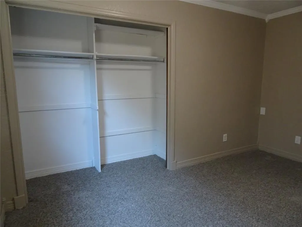 Photo 18 — 600 Oak Creek Drive, Yukon, OK 73099