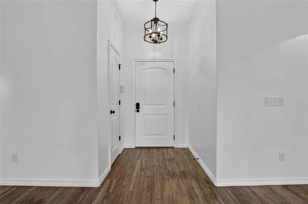 Photo 4 — 6516 NW 158th Street, Edmond, OK 73013