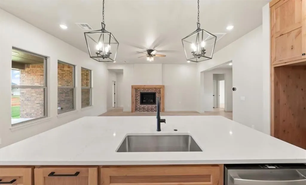 Photo 7 — 11629 NW 103rd Street, Yukon, OK 73099