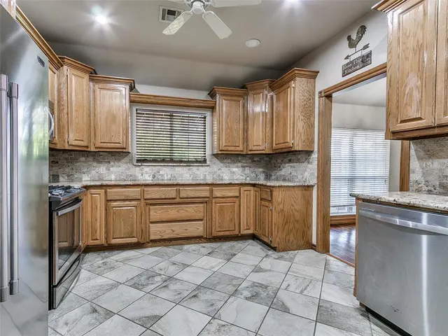 Photo 6 — 15144 Scottsdale Crossing, Choctaw, OK 73020