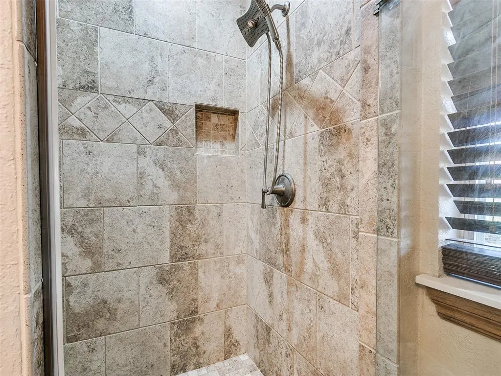 Photo 14 — 15144 Scottsdale Crossing, Choctaw, OK 73020