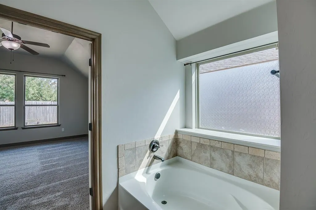 Photo 25 — 2413 SW 139th Street, Oklahoma City, OK 73170