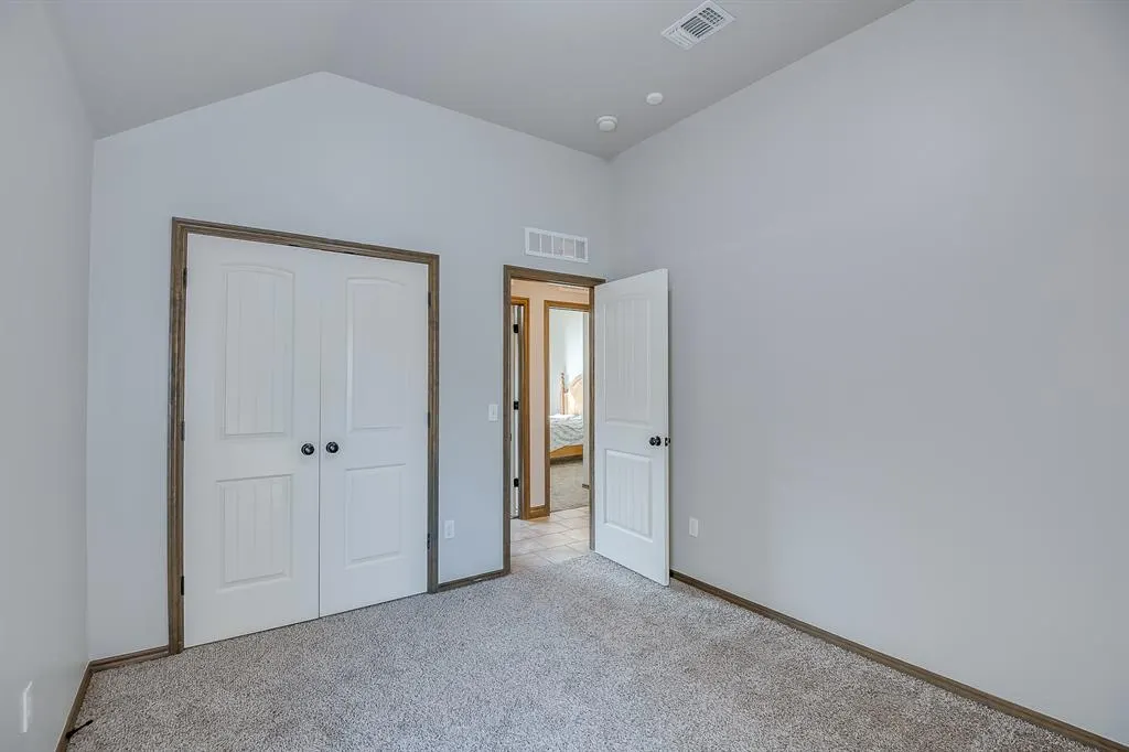 Photo 32 — 2413 SW 139th Street, Oklahoma City, OK 73170