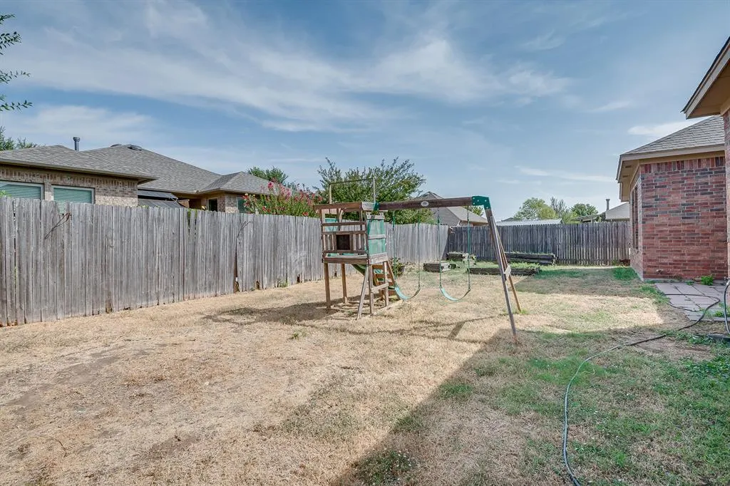 Photo 41 — 2413 SW 139th Street, Oklahoma City, OK 73170